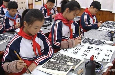 金乡县教育局(金乡县教育局电话)