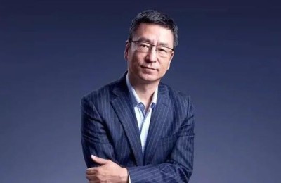 晚会主持人台词(晚会主持人台词稿)