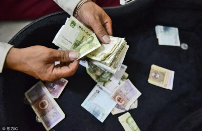 春节的作文400字(春节的作文400字左右)