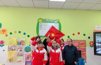 优秀班主任先进事迹材料(优秀班主任先进事迹材料2000字)
