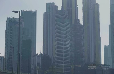 全球富豪涌入迪拜买房，房价三年上涨149%，“新房开盘就抢爆”